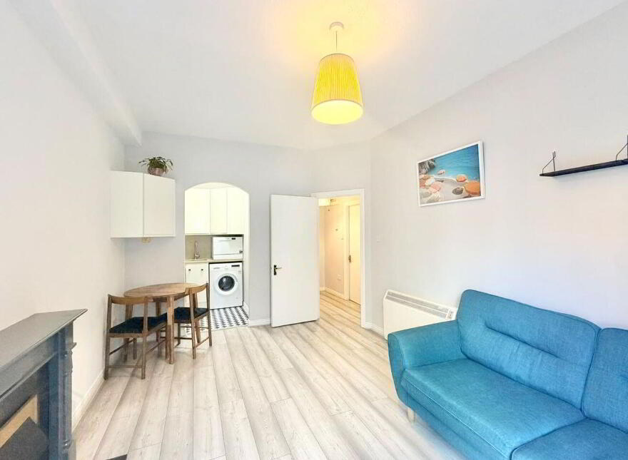 Apartment 90 King's Court, Parnell Street, Dublin 1, D01E802