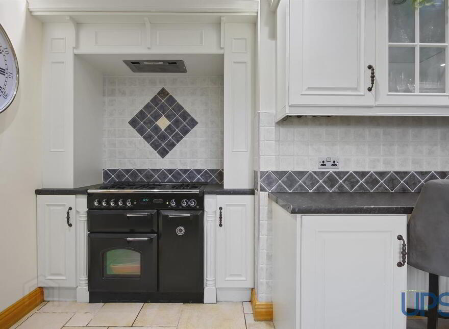 81 Ballydonaghy Road, Dundrod, Crumlin, BT29 4ES