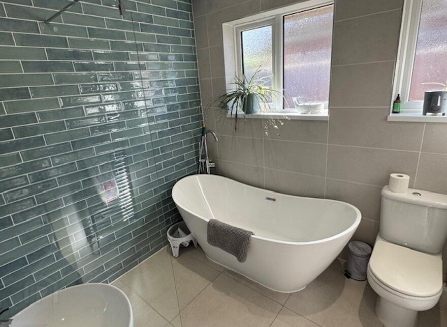 12 Princess Park, Whitehead, BT38 9QY