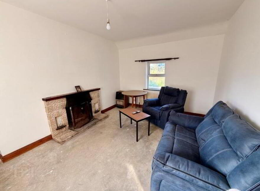 Aghavore, Carrigallen, H12KW82
