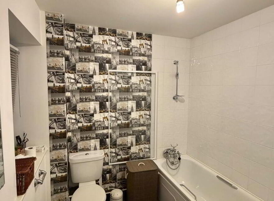 Apartment 15 Mariners Quay, Passage West, T12YY95