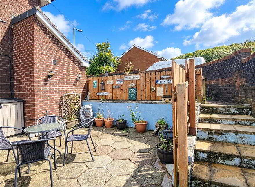 23 Wolfend Way, Belfast, BT14 8PT
