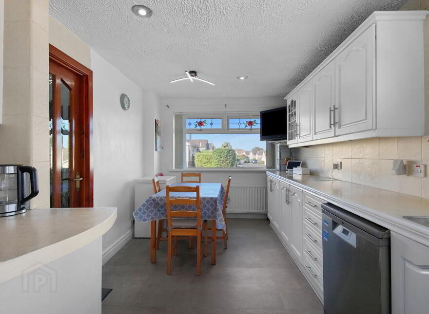 15 Cronstown Road, Newtownards, BT23 8QS