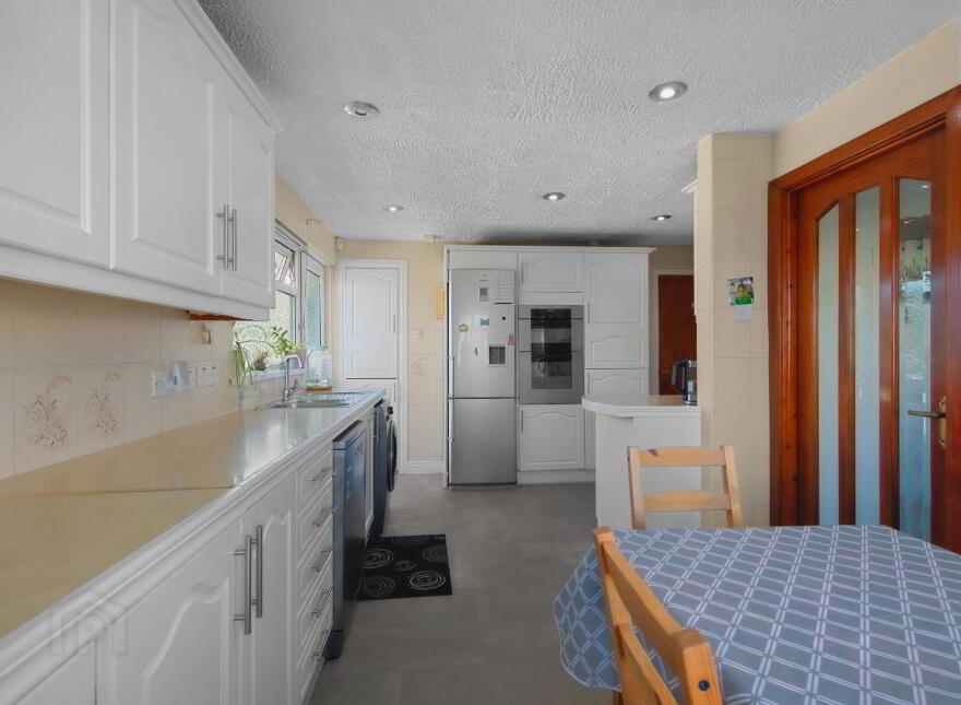 15 Cronstown Road, Newtownards, BT23 8QS