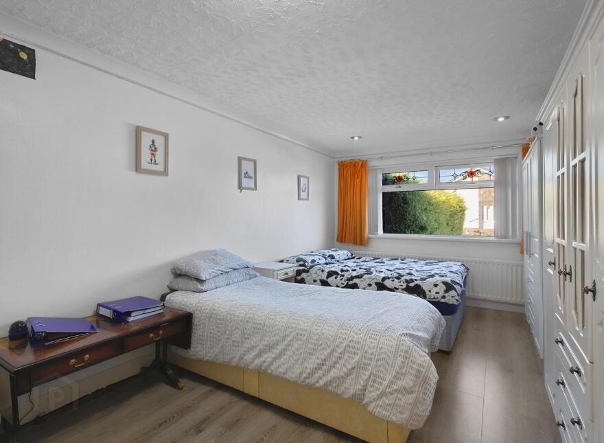 15 Cronstown Road, Newtownards, BT23 8QS