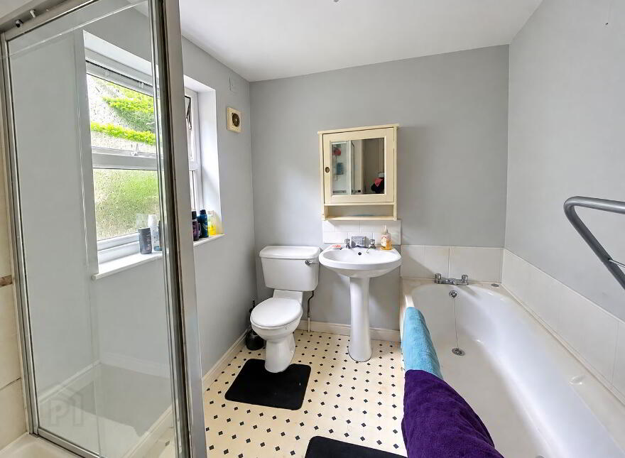 9 Erinvale Terrace, Banbridge, BT32 3LE