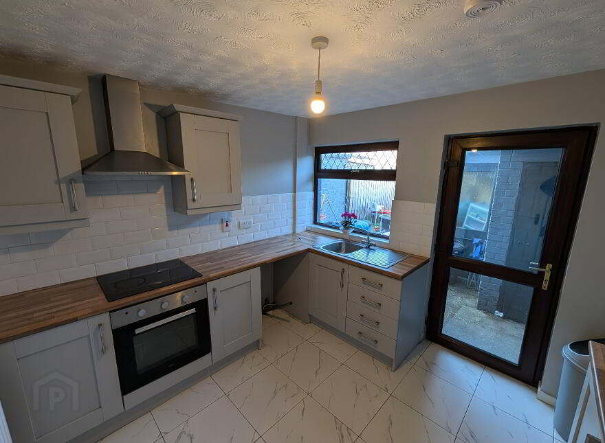 86 Tullyarton Road, Coleraine, BT52 2EL