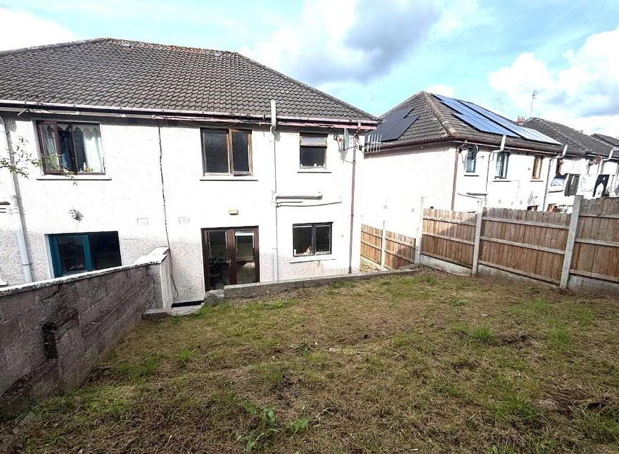 26 Glenview Park, The Glen, Dillons Cross, T23K7W9