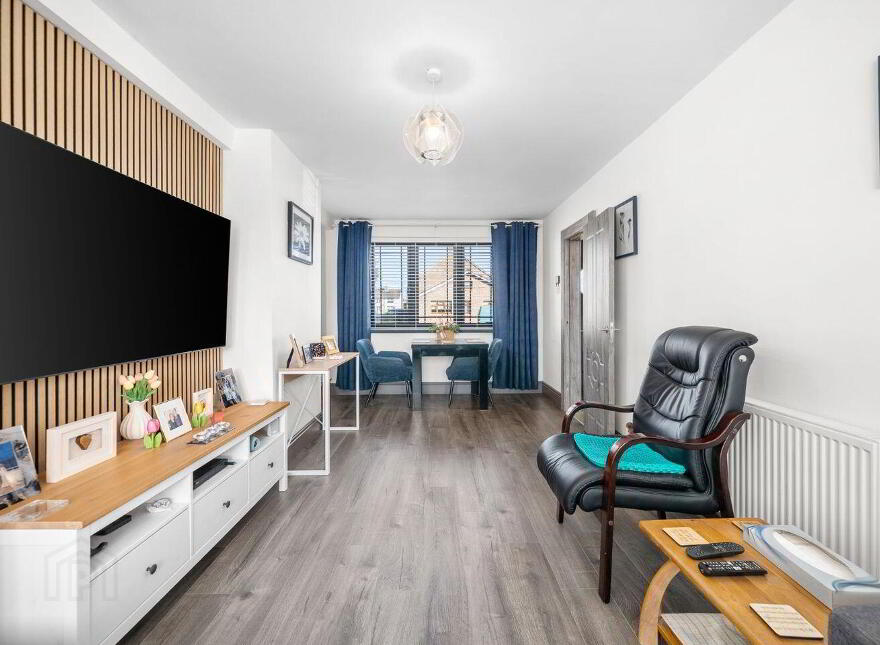 48 Rossmore Road, Ballyfermot, D10H046