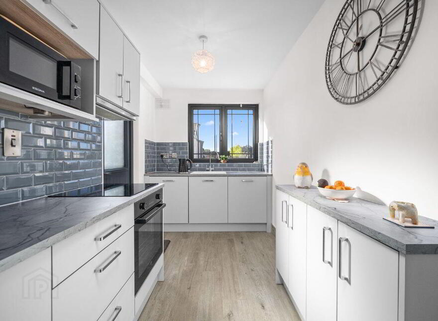 48 Rossmore Road, Ballyfermot, D10H046
