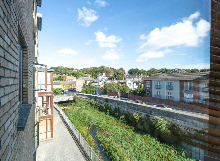 Apt 220 The Island, Block, H Chapelizod, Chapelizod, D20D911