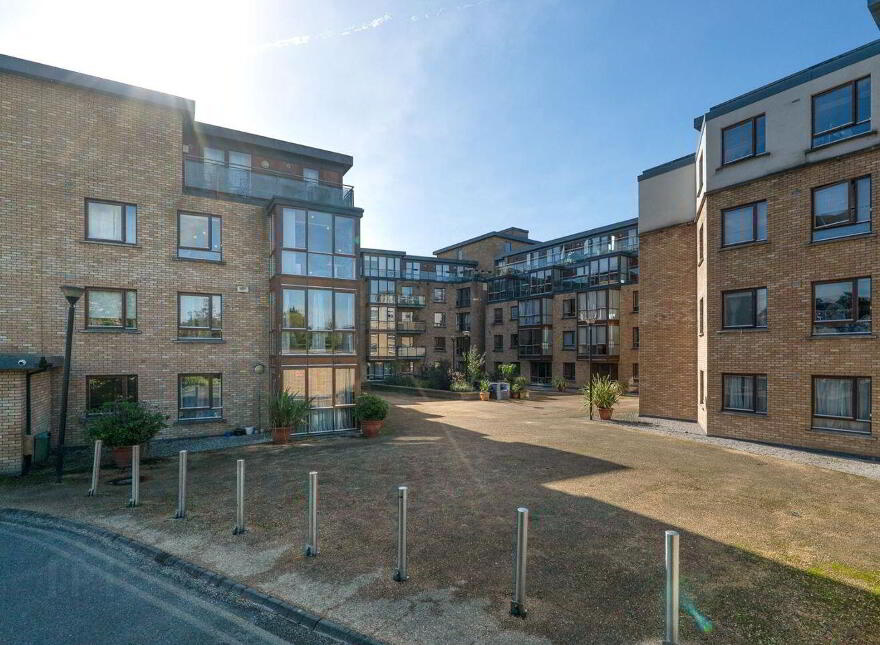 Apt 220 The Island, Block, H Chapelizod, Chapelizod, D20D911