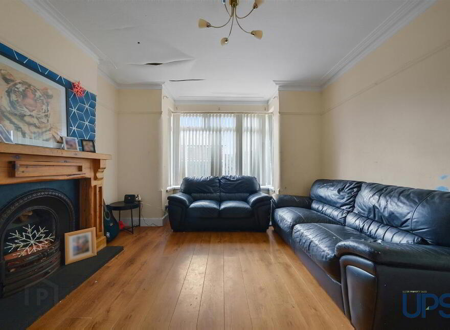 25 Norfolk Gardens, Glen Road, Belfast, BT11 8DD