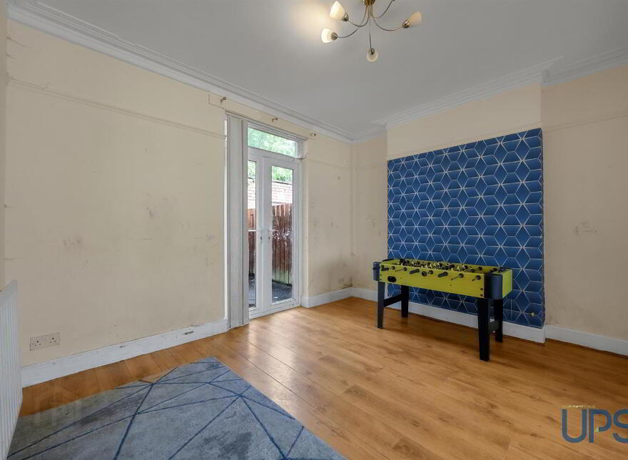 25 Norfolk Gardens, Glen Road, Belfast, BT11 8DD
