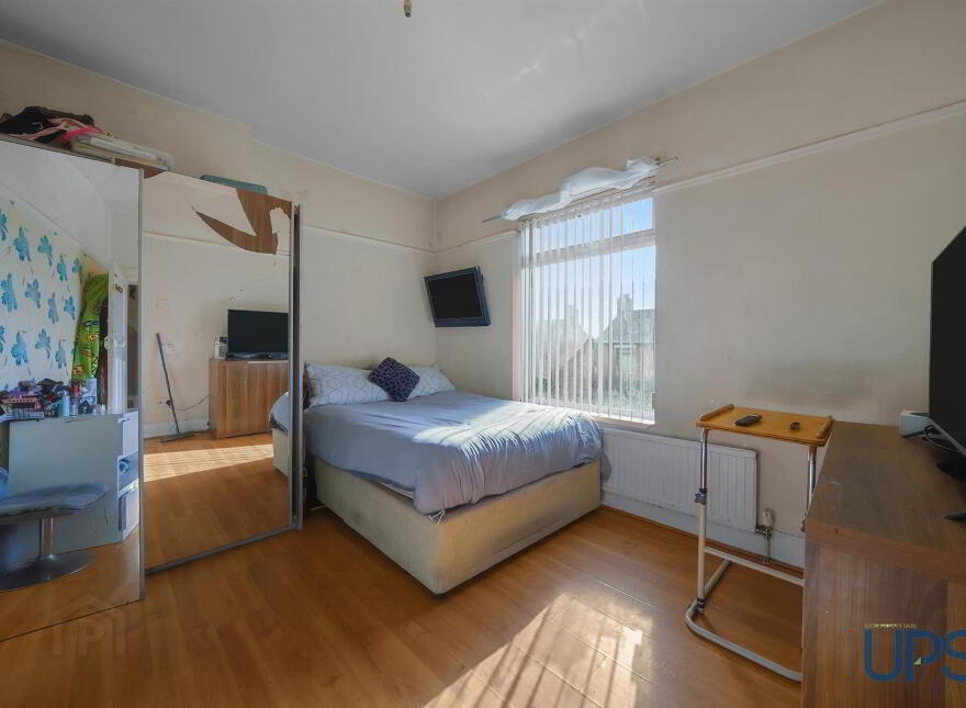 25 Norfolk Gardens, Glen Road, Belfast, BT11 8DD