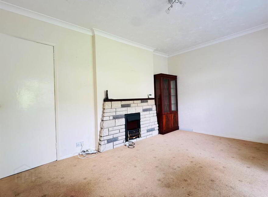 57 Doagh Road, Rush Park, Newtownabbey, BT37 9QJ