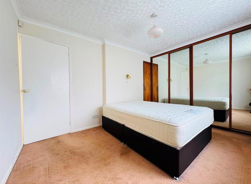 57 Doagh Road, Rush Park, Newtownabbey, BT37 9QJ