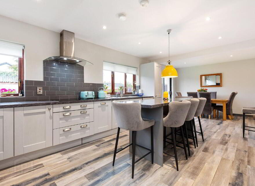 24 Rathlyon Park, Ballycullen, Ballycullen, D24RR8W