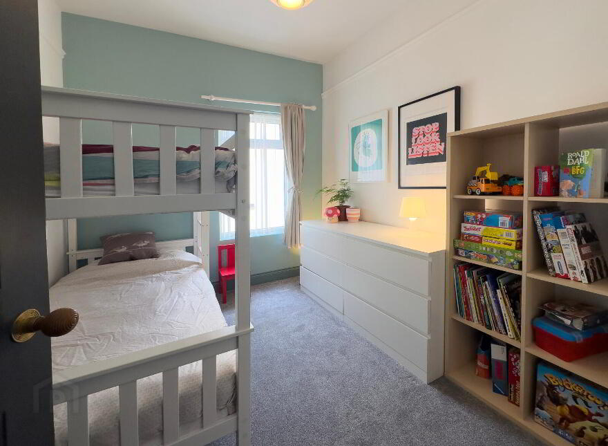 8 Donard Place, Newcastle, BT33 0AJ