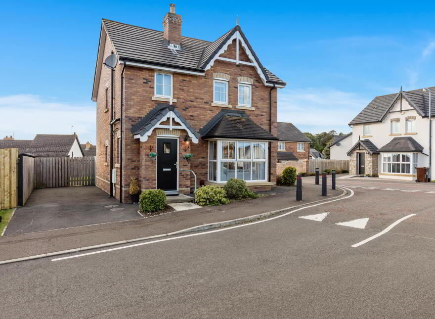 16 River Hill Park, Newtownards, BT23 7FJ