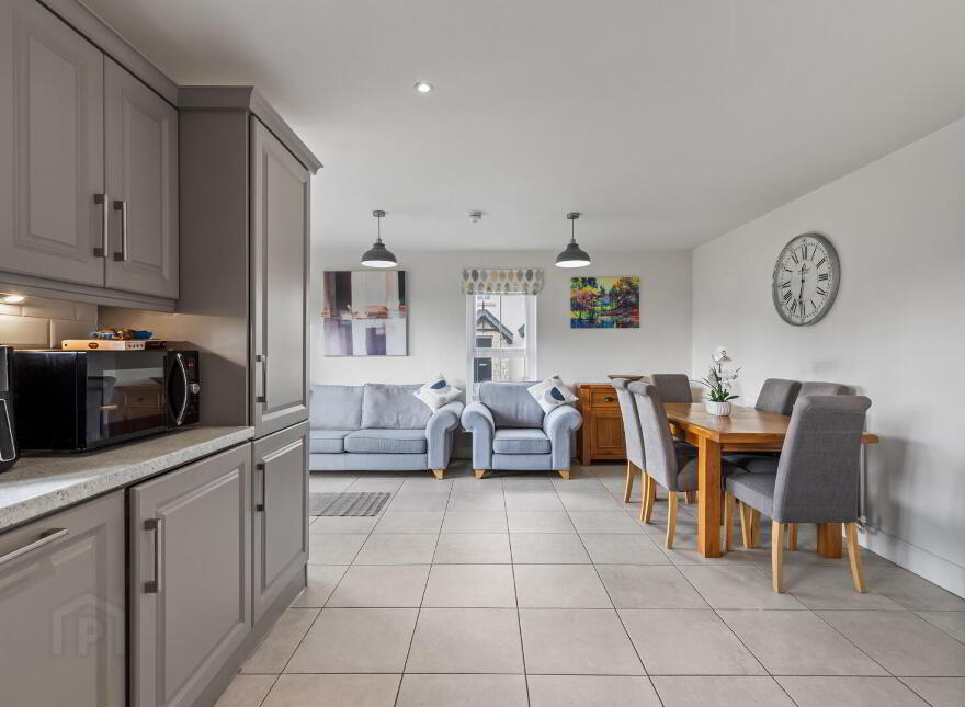 16 River Hill Park, Newtownards, BT23 7FJ