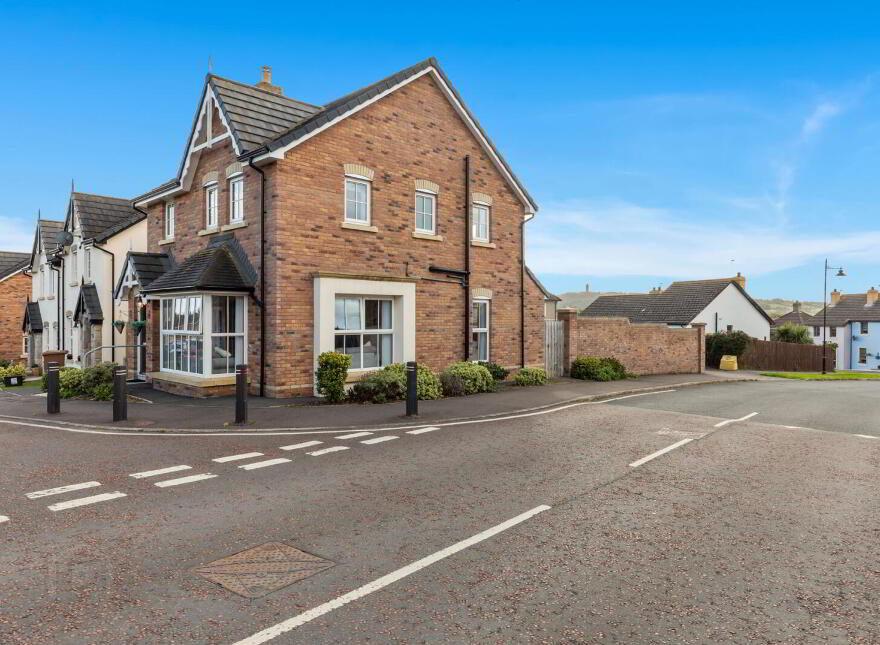 16 River Hill Park, Newtownards, BT23 7FJ