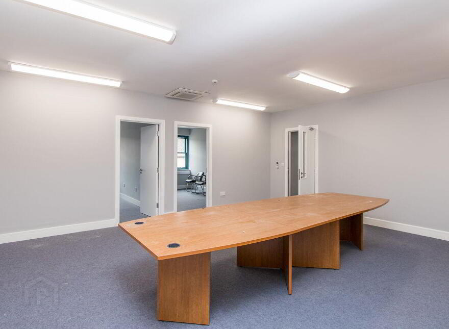 Office Units, Goff Street, Roscommon Town, F42W928