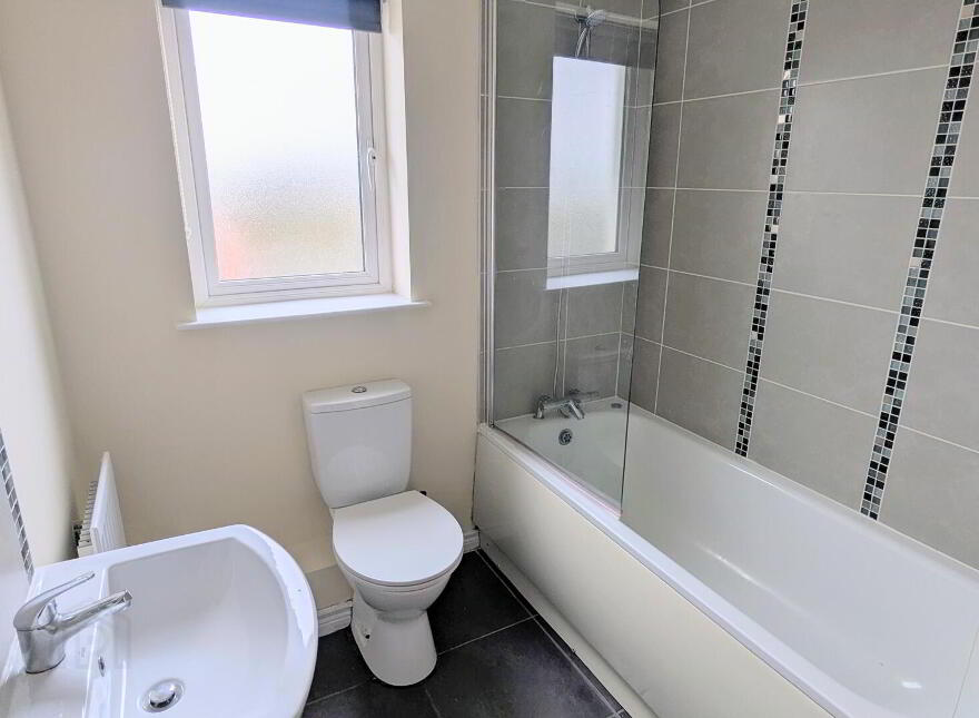 163 Linen Crescent, Bangor, BT19 7JT