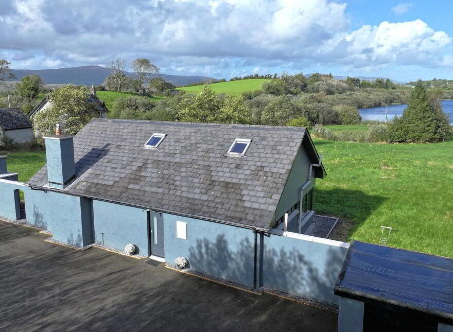 The Lake House, Shandrum Beg, Bantry, P75PW74