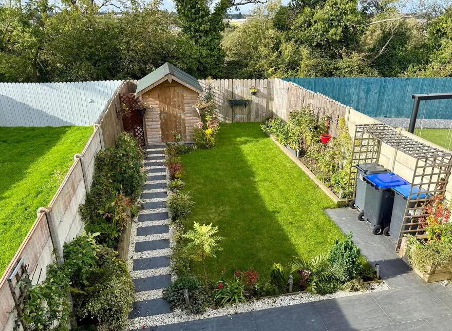 28 Meadow Avenue, Whitebrook, Whiterock, Y35R99C