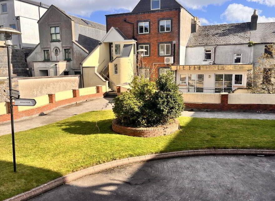 Apt, 35 H Merchants Dock, Merchants Road, Galway City, H91X688