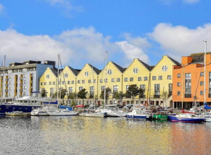 Apt, 35 H Merchants Dock, Merchants Road, Galway City, H91X688