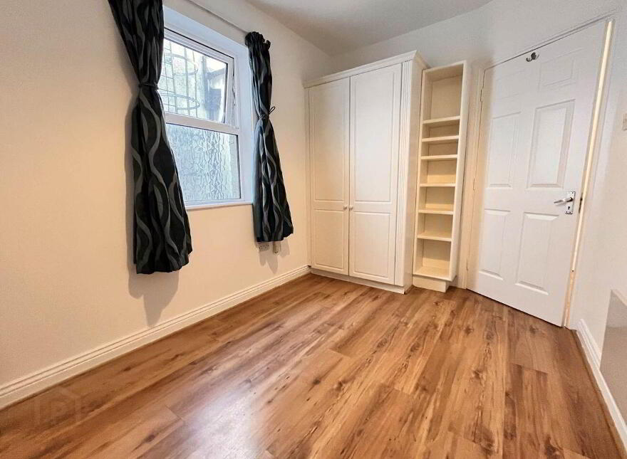 Apt, 35 H Merchants Dock, Merchants Road, Galway City, H91X688