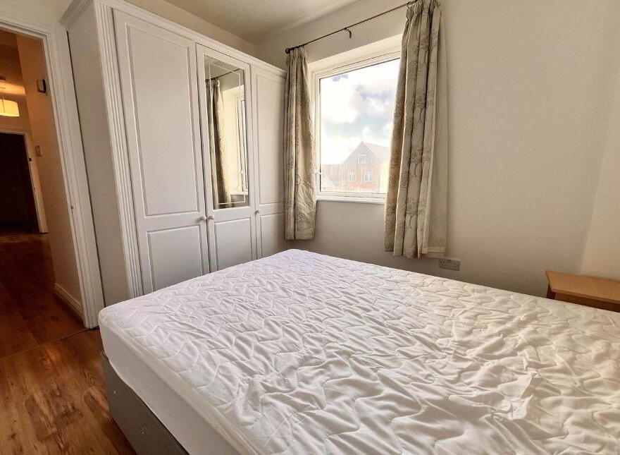 Apt, 35 H Merchants Dock, Merchants Road, Galway City, H91X688