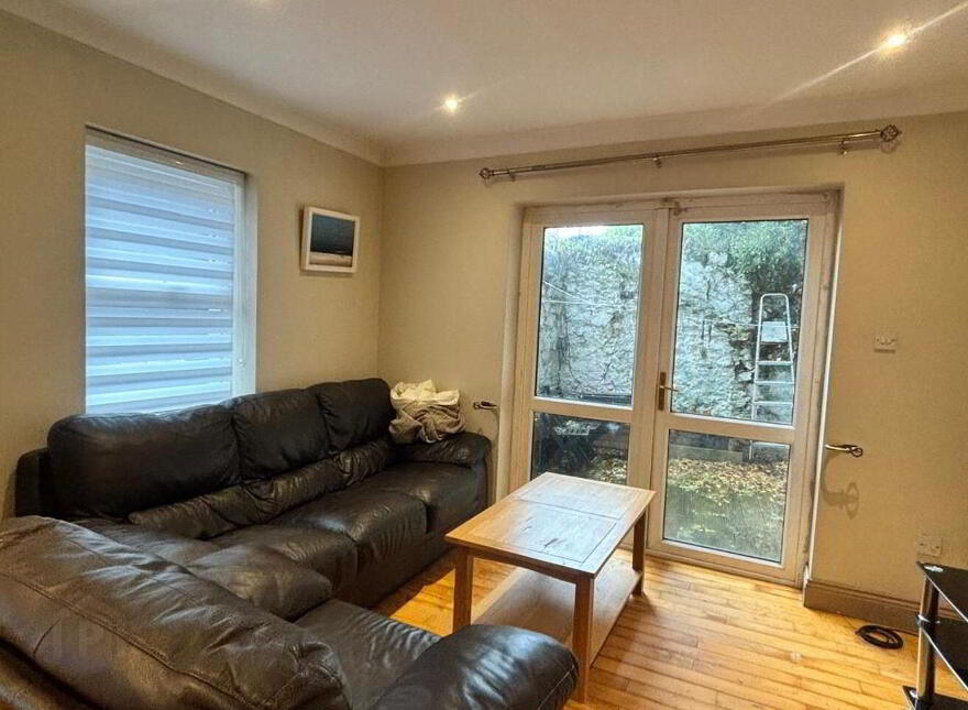 The Gables, Castle Avenue, Silversprings, T23D3H3