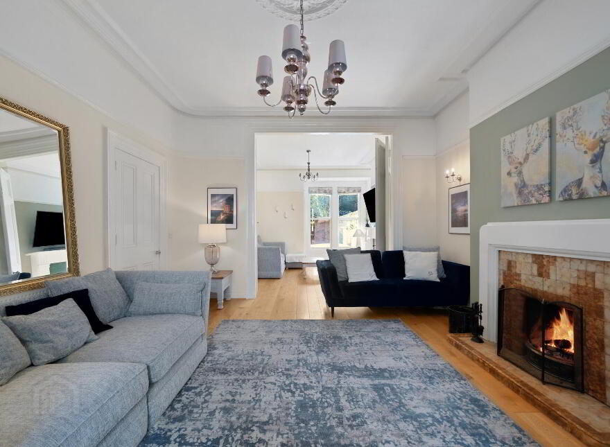48 Wellington Park, Malone Road, Belfast, BT9 6DP