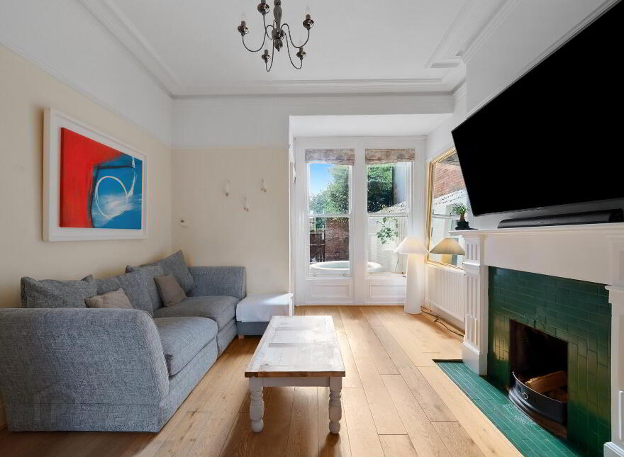 48 Wellington Park, Malone Road, Belfast, BT9 6DP