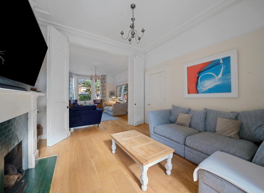 48 Wellington Park, Malone Road, Belfast, BT9 6DP