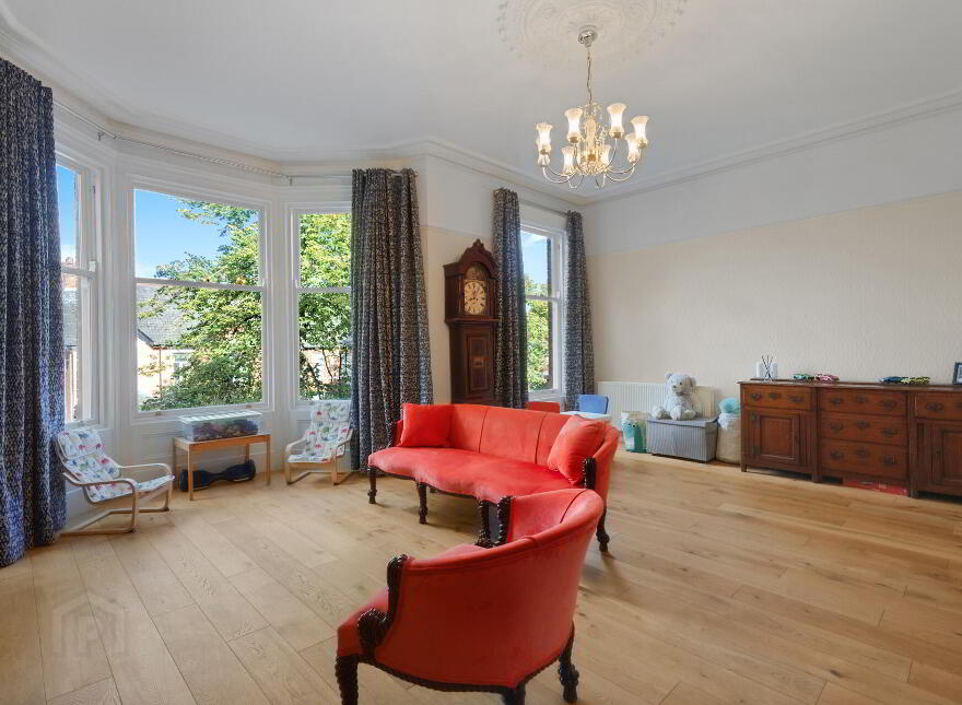 48 Wellington Park, Malone Road, Belfast, BT9 6DP