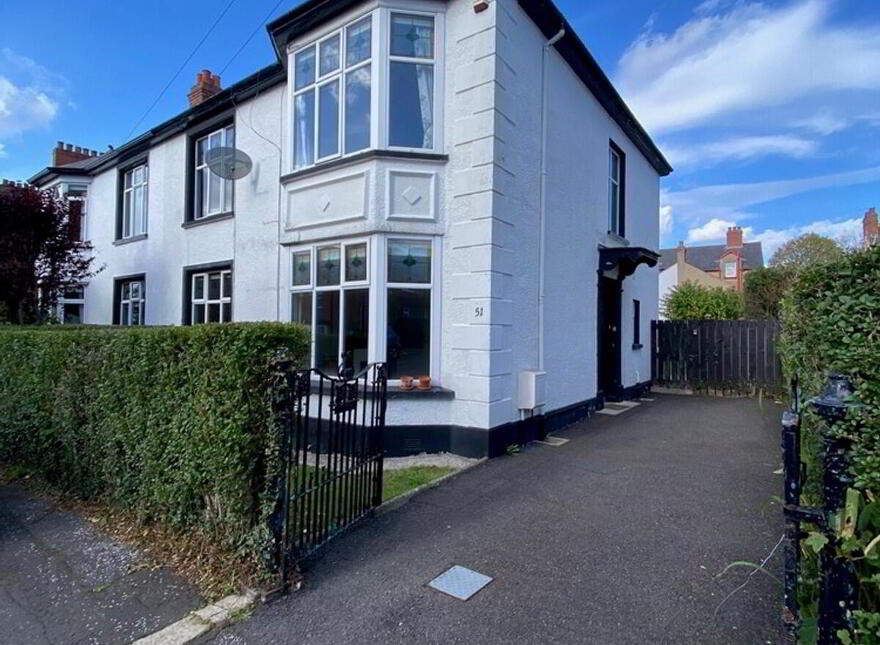 51 Marlborough Park Central, Belfast, BT9 6HP