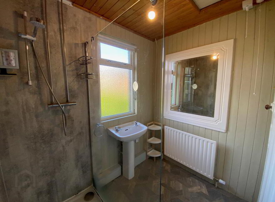 51 Marlborough Park Central, Belfast, BT9 6HP