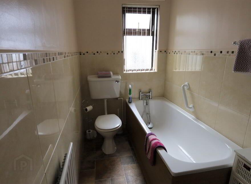 23 Abbey Park, Kilkeel, BT34 4EB
