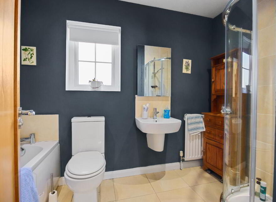 84 Railway Street, Railway Manor, Comber, Newtownards, BT23 5HQ