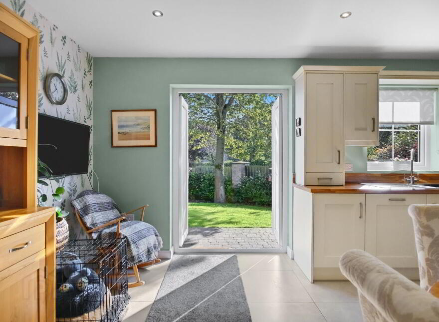 84 Railway Street, Railway Manor, Comber, Newtownards, BT23 5HQ