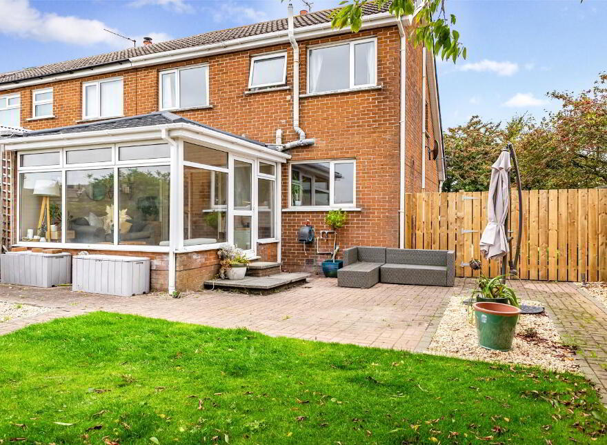 36 Robinson Way, Bangor, BT19 6NR