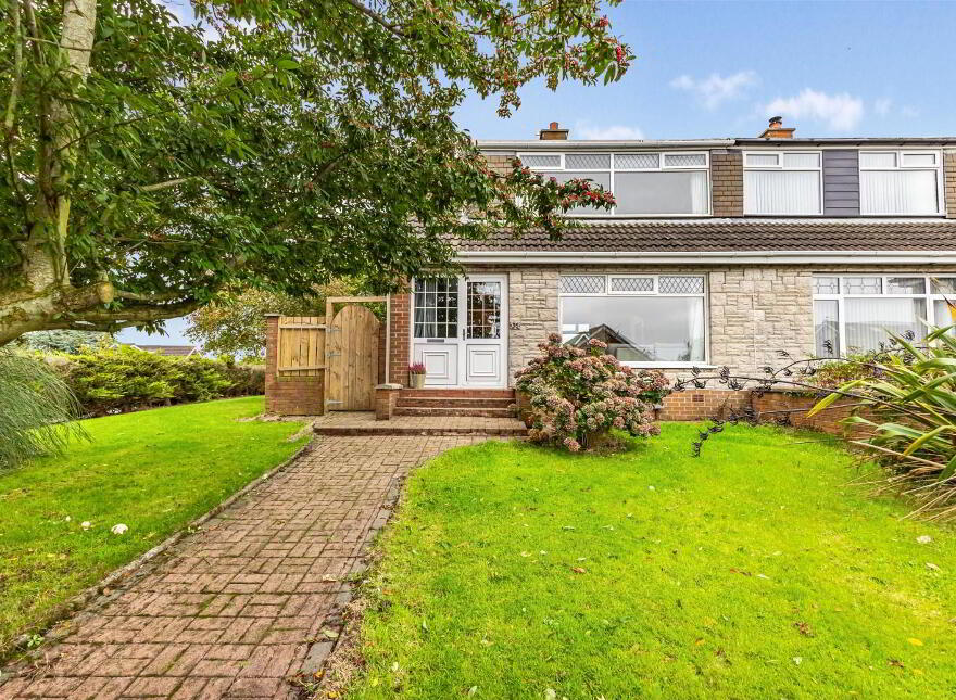 36 Robinson Way, Bangor, BT19 6NR