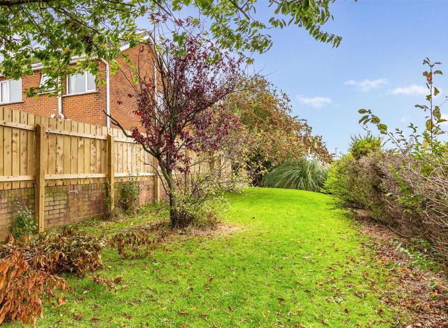 36 Robinson Way, Bangor, BT19 6NR