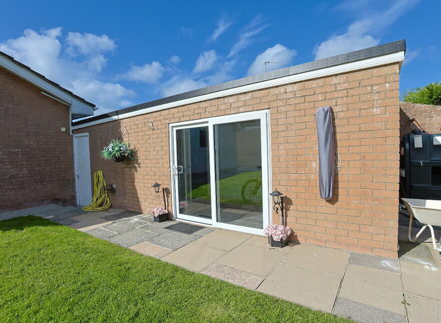 93 Knockview Drive, Tandragee, Craigavon, BT62 2BL