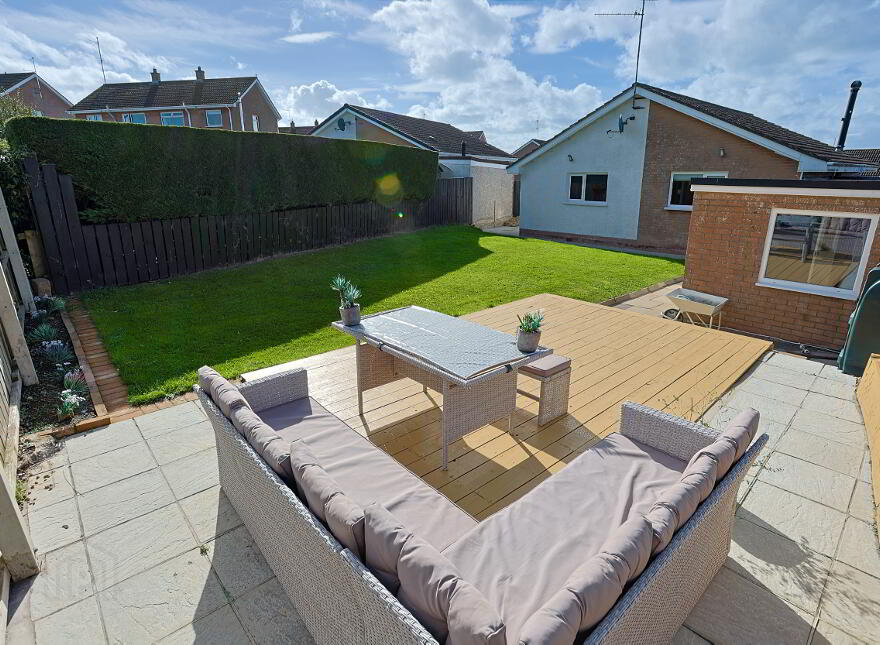 93 Knockview Drive, Tandragee, Craigavon, BT62 2BL