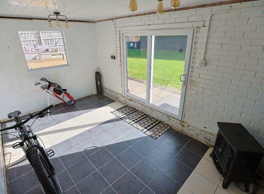 93 Knockview Drive, Tandragee, Craigavon, BT62 2BL
